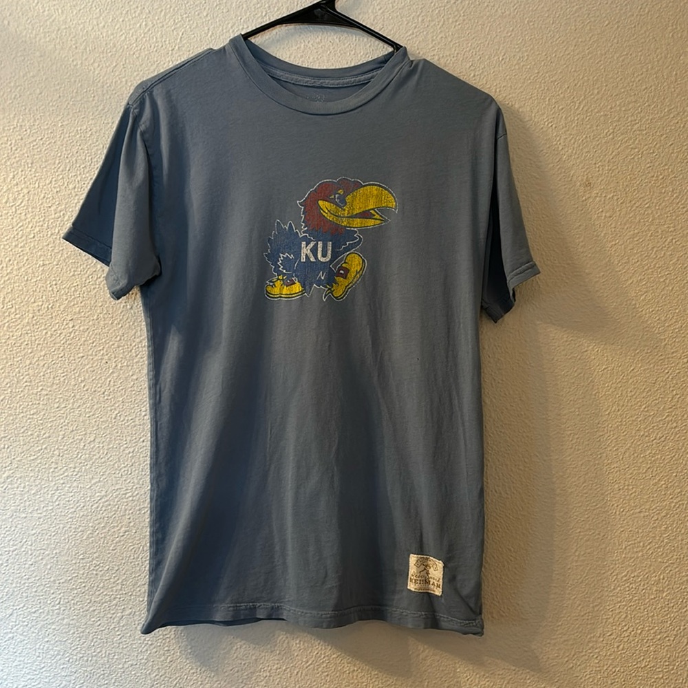 Retro Sport Heismann KU graphic tee size small